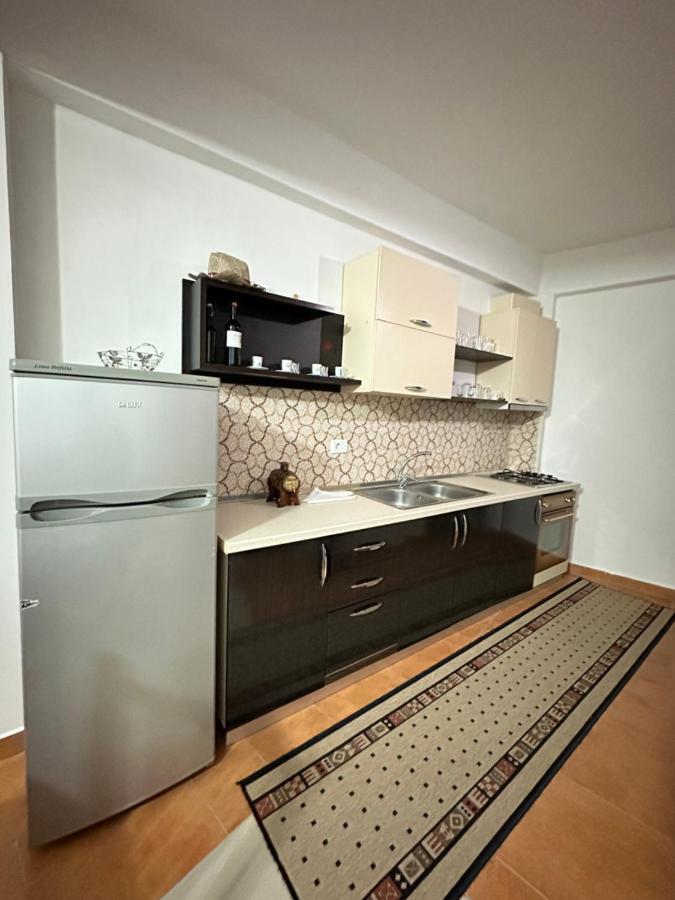 Vila Adriatik 1 Vlore Exterior photo